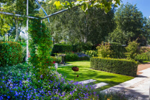 Moderne villatuin met optimale groenbeleving