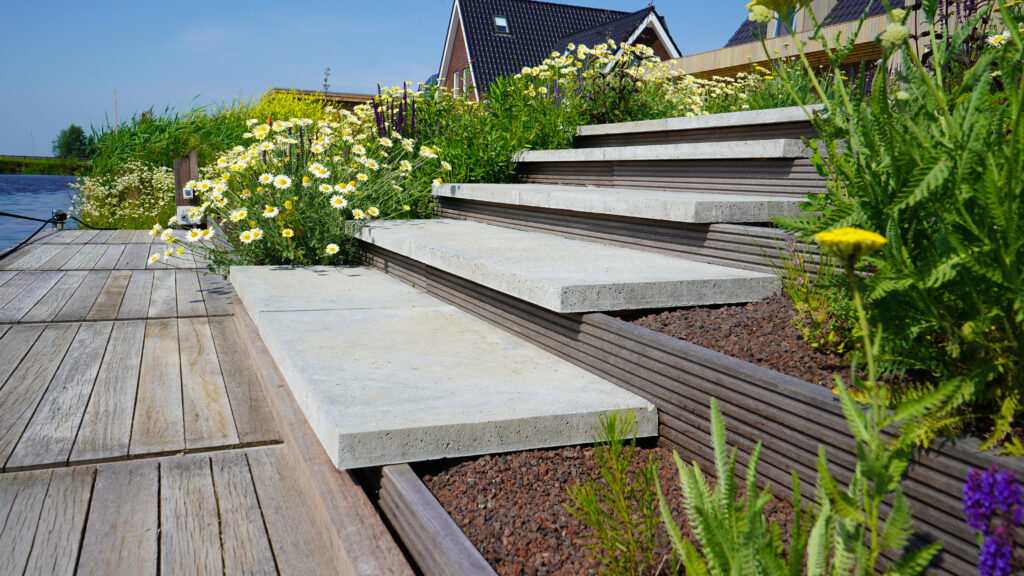 Moderne tuin Workum