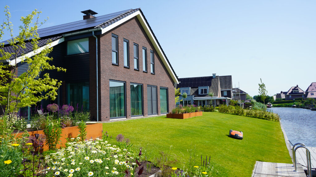 Moderne tuin Workum