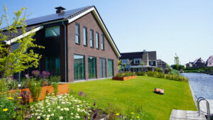 Moderne tuin Workum