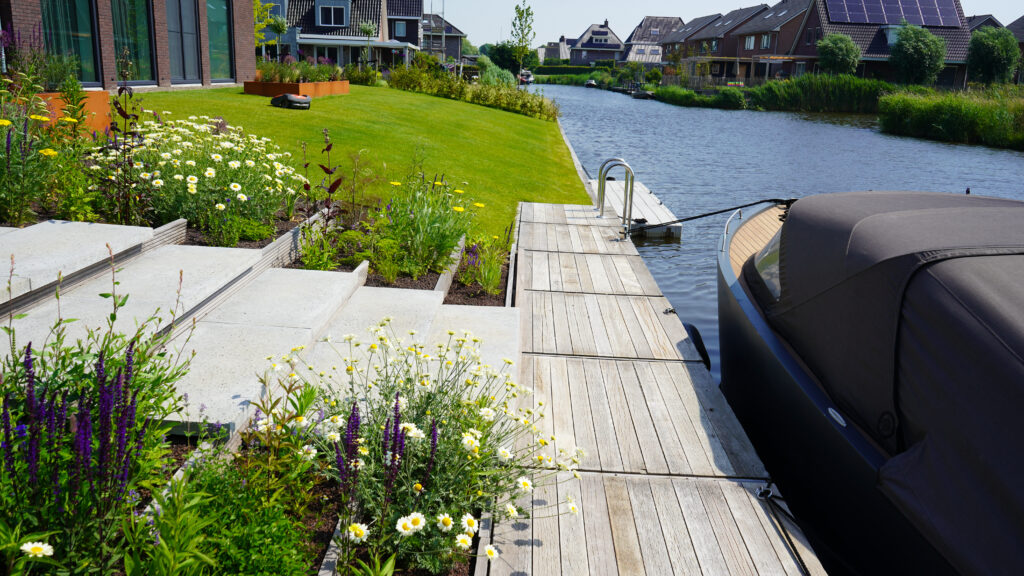 Moderne tuin Workum