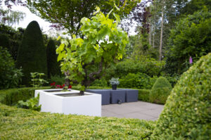 Romantische tuin in Emmen