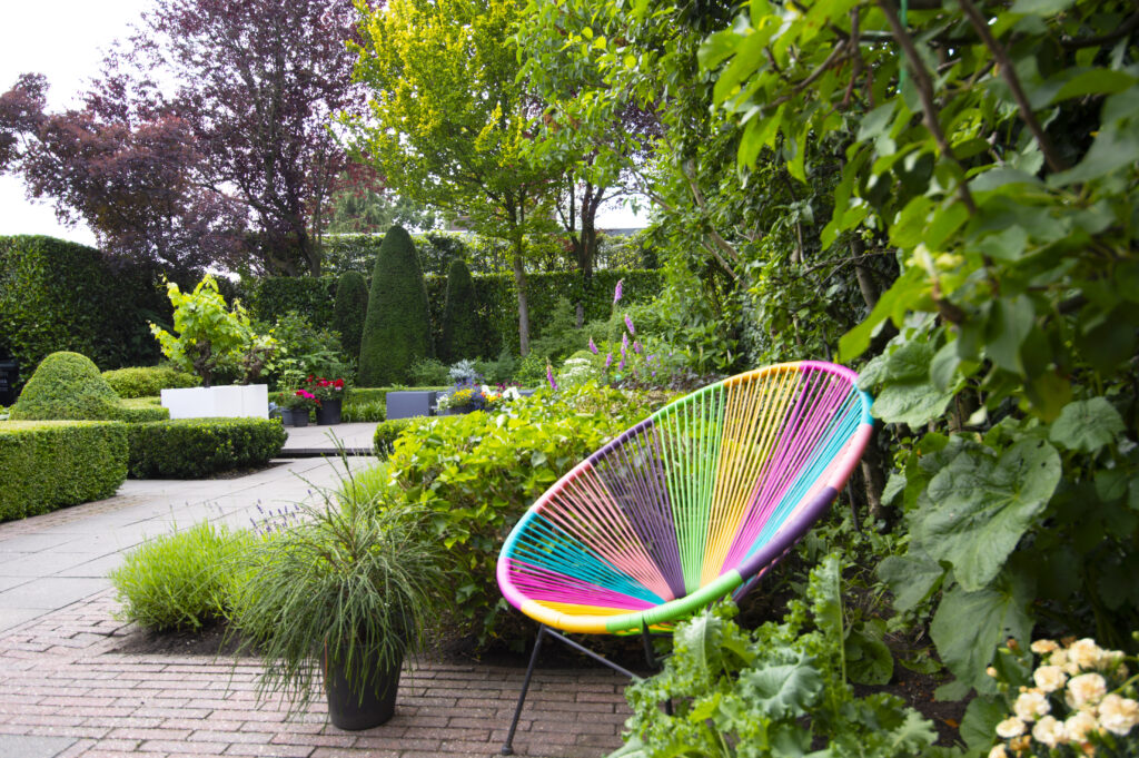 Romantische tuin in Emmen